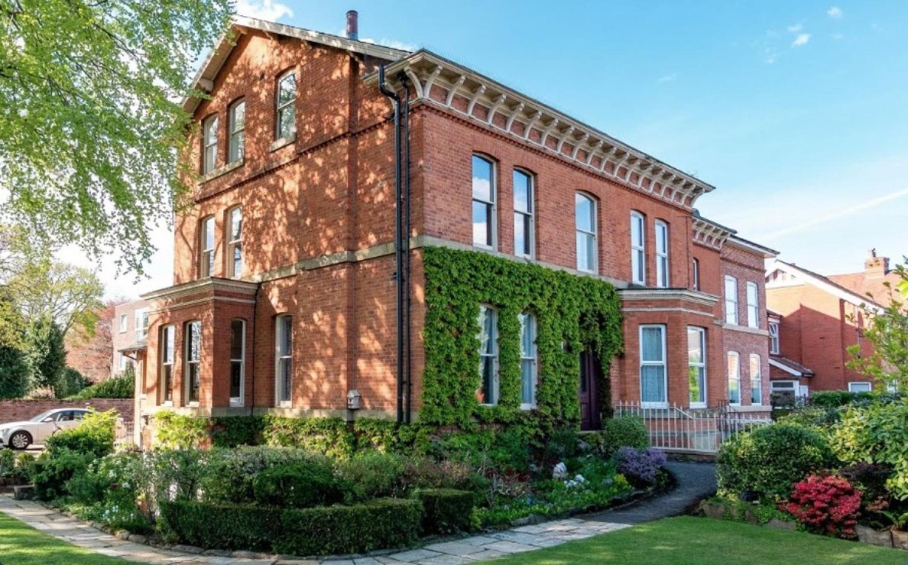 Cornerstones Guest House سيل المظهر الخارجي الصورة