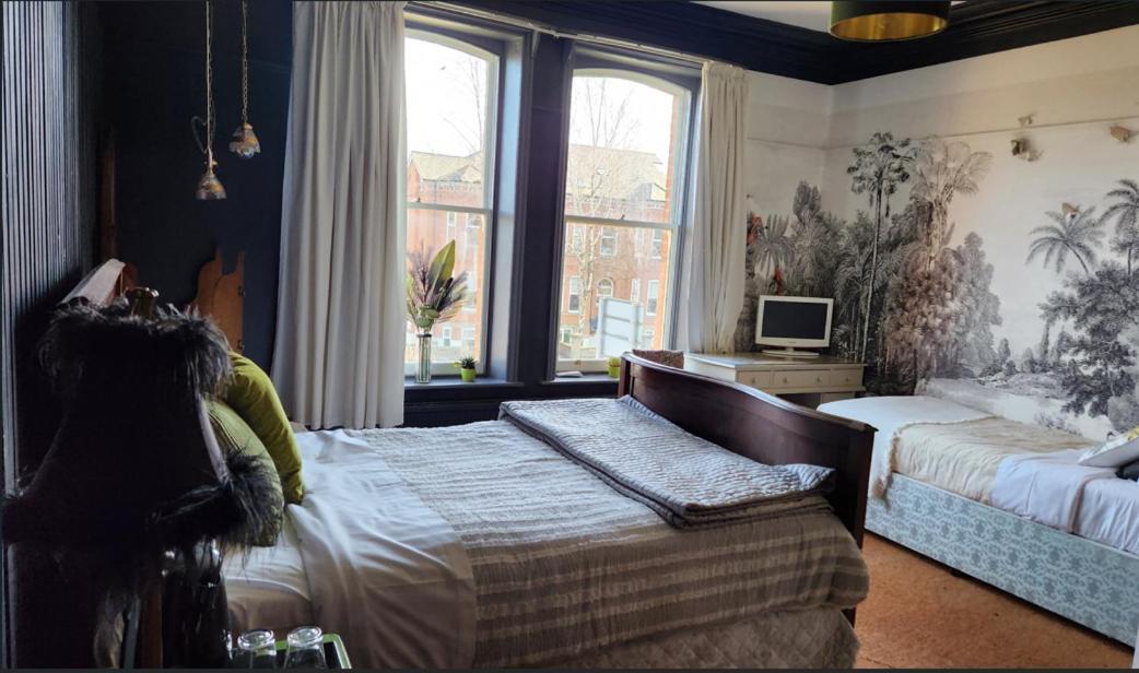 Cornerstones Guest House سيل المظهر الخارجي الصورة